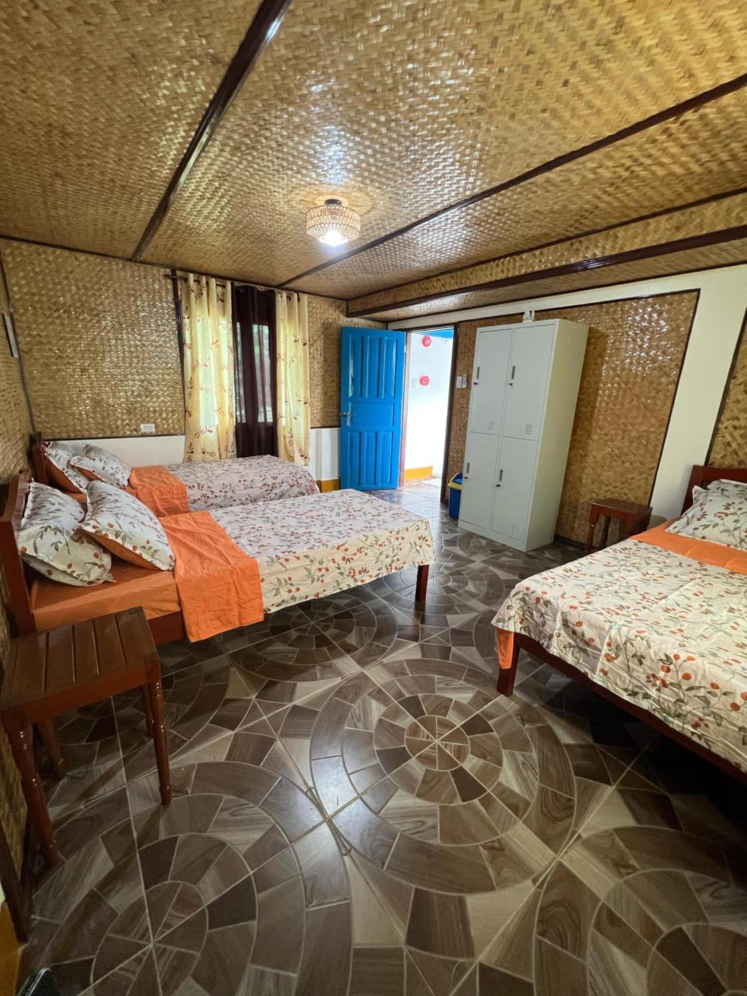 Princesa Michaella Hostel Itaytay Luaran gambar